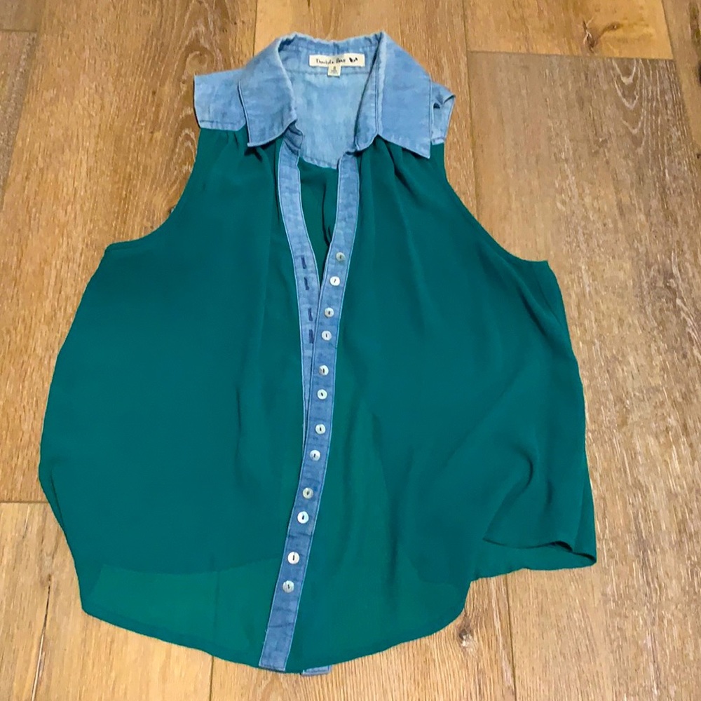 Vivid green sheer top with denim collar & open back, Sz small